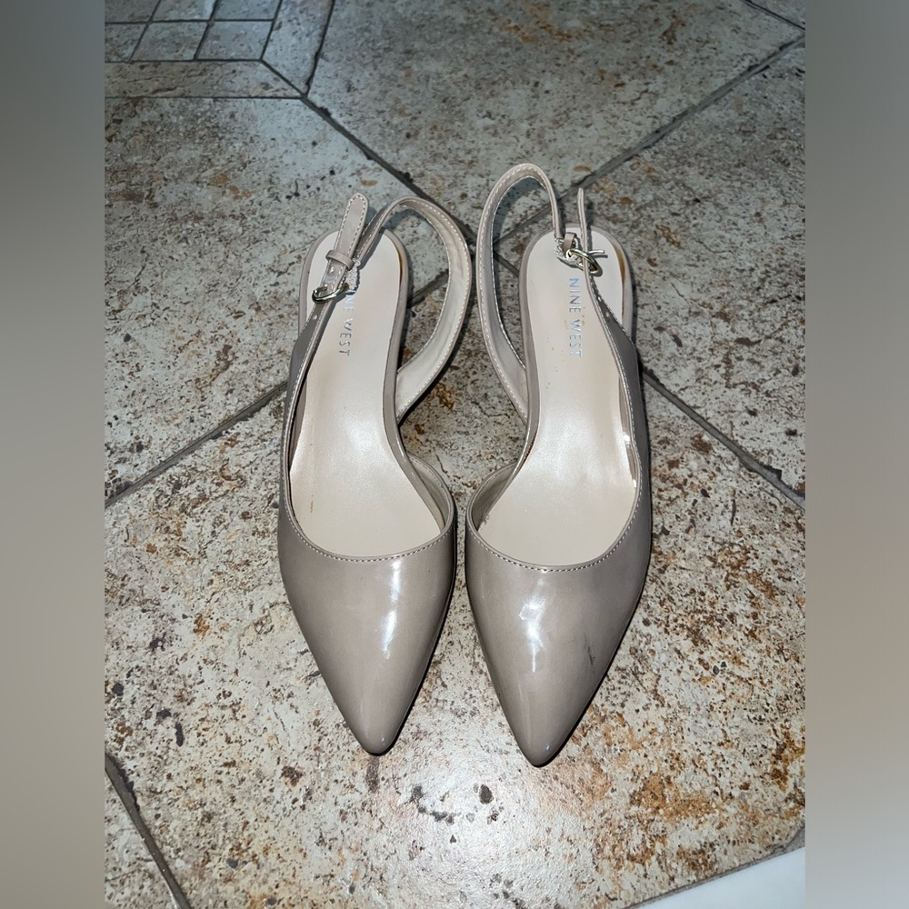 Kitten heels